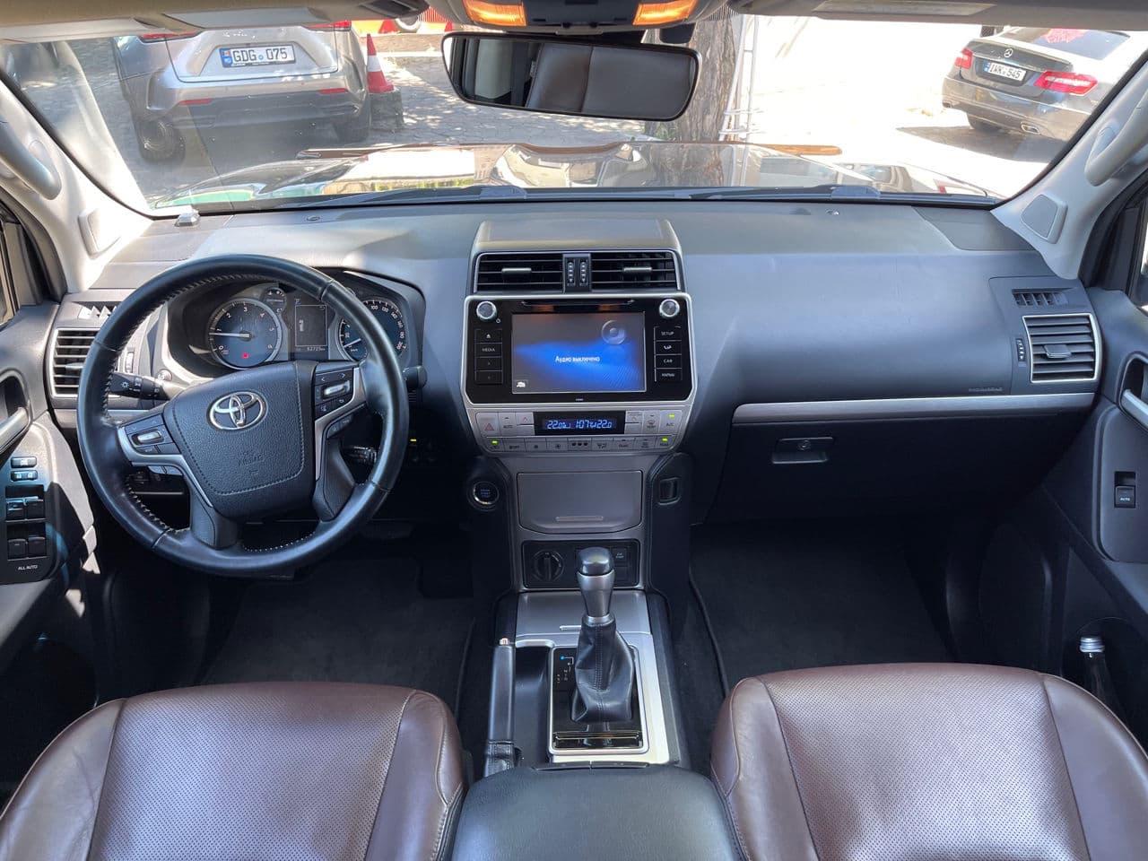 Toyota Land Cruiser Prado 2018 — Миниатюра 6