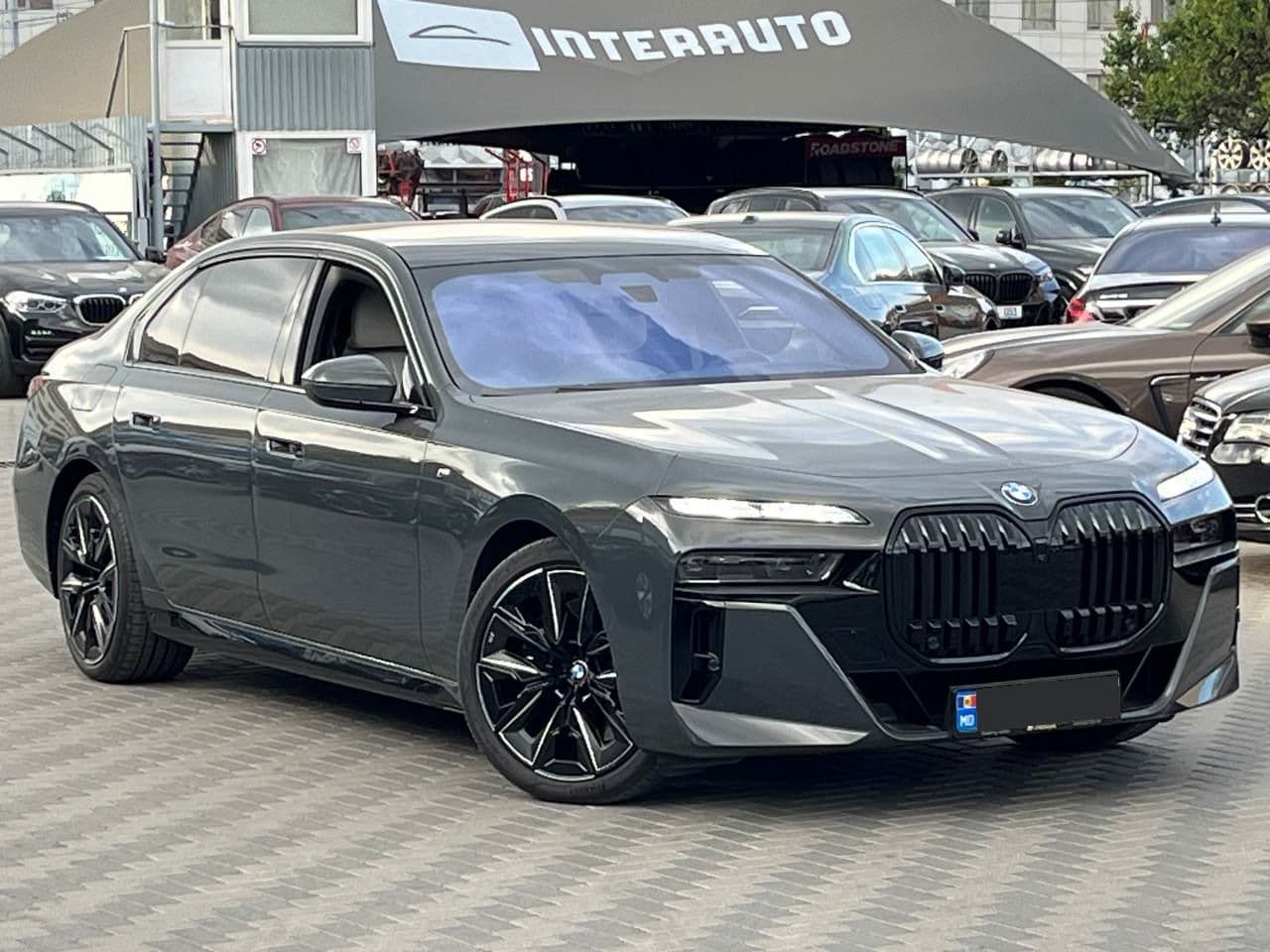 BMW 740 2022 — Миниатюра 2
