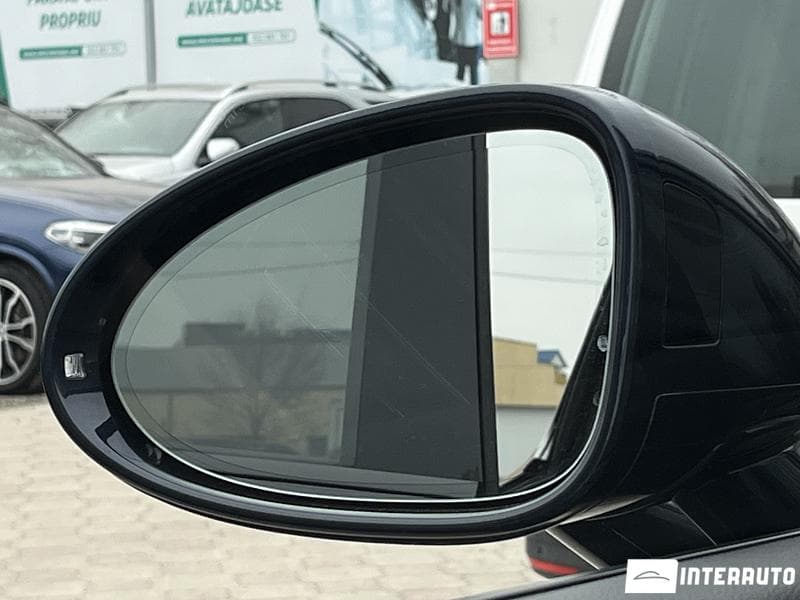 Porsche Macan 2022 — Миниатюра 5