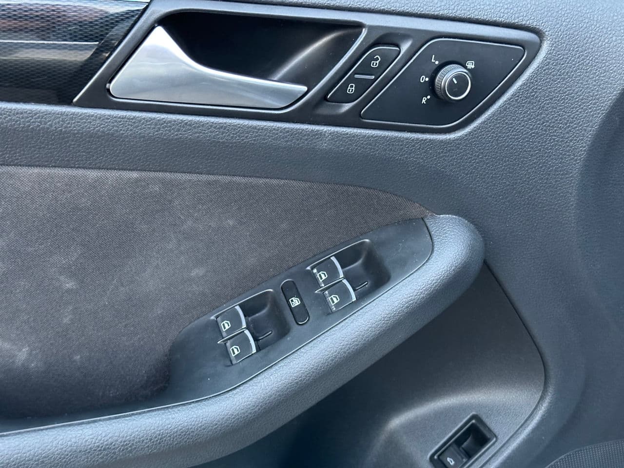 Volkswagen Jetta 2016 — Миниатюра 17