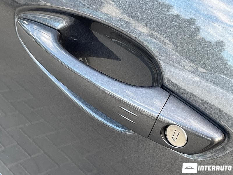 Peugeot 5008 2019 — Миниатюра 6