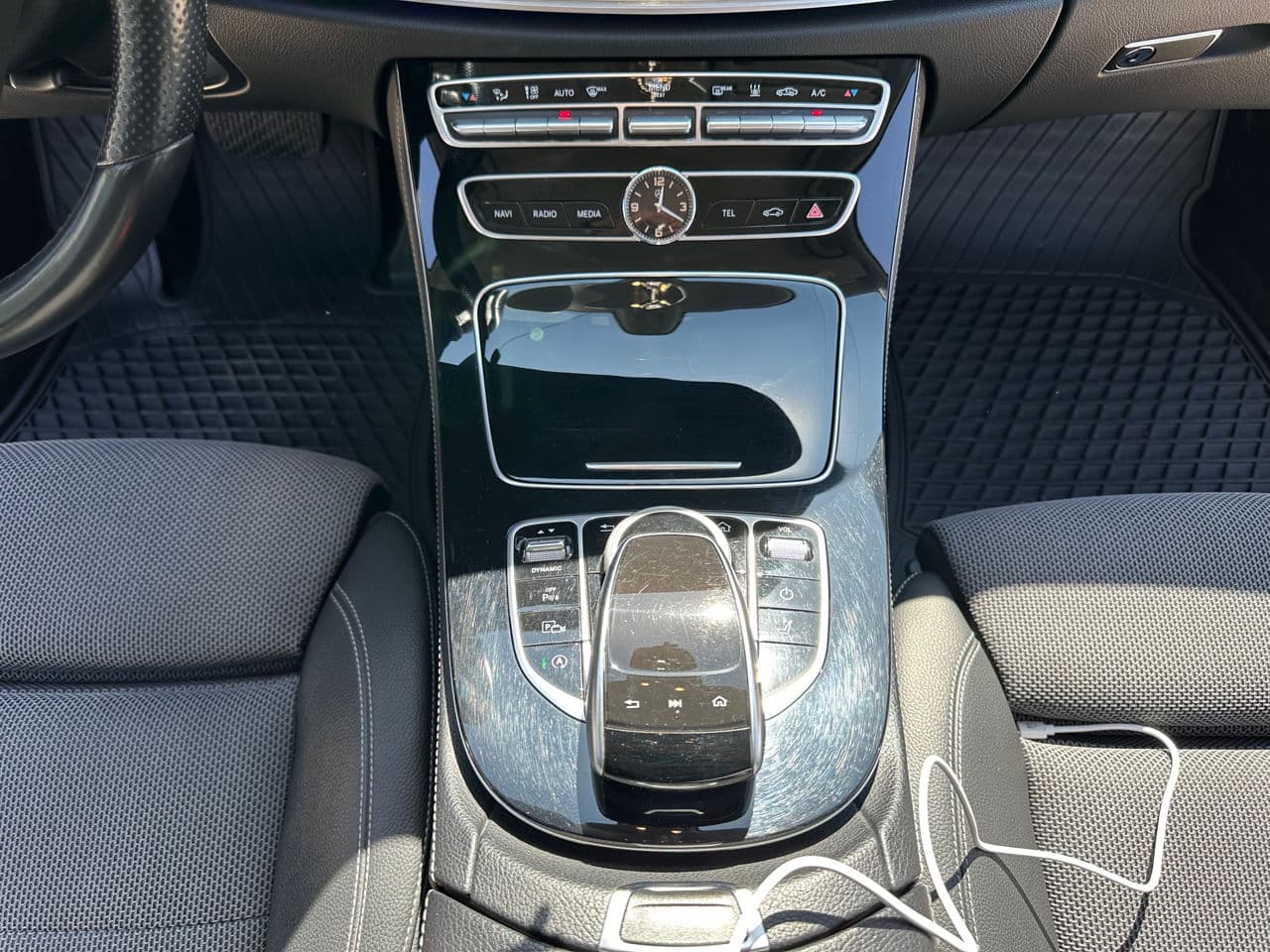Mercedes E 200 2018 — Миниатюра 11