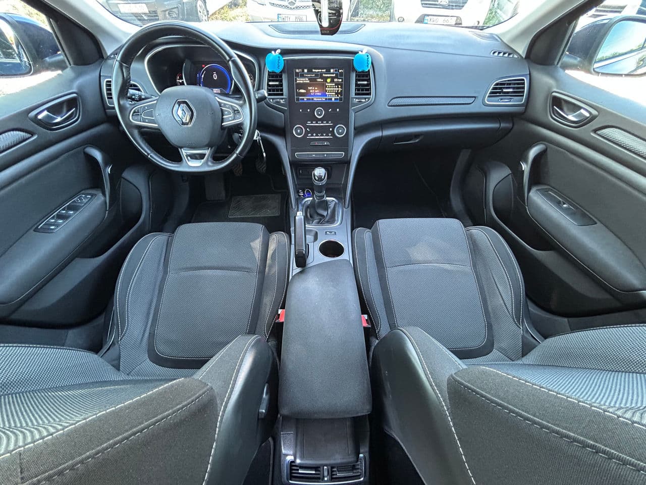 Renault Megane 2019 — Миниатюра 8