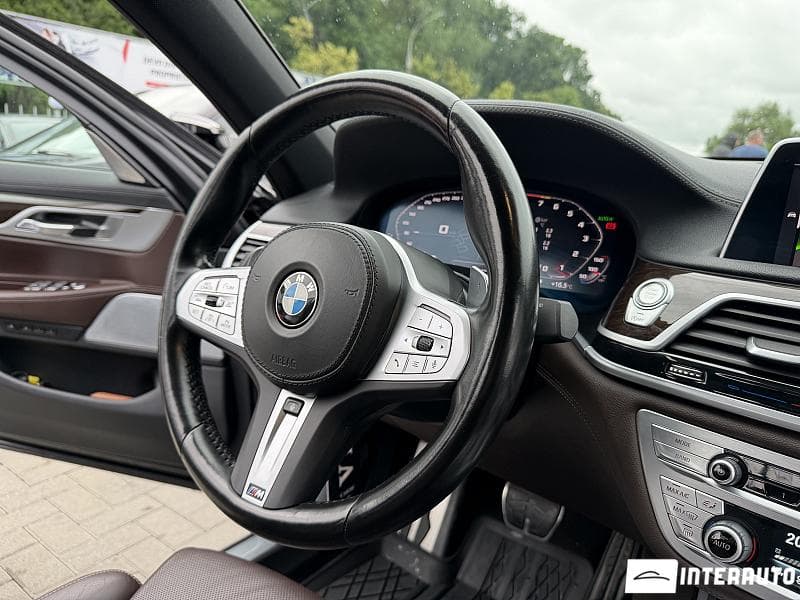 BMW 740 2020 — Миниатюра 15