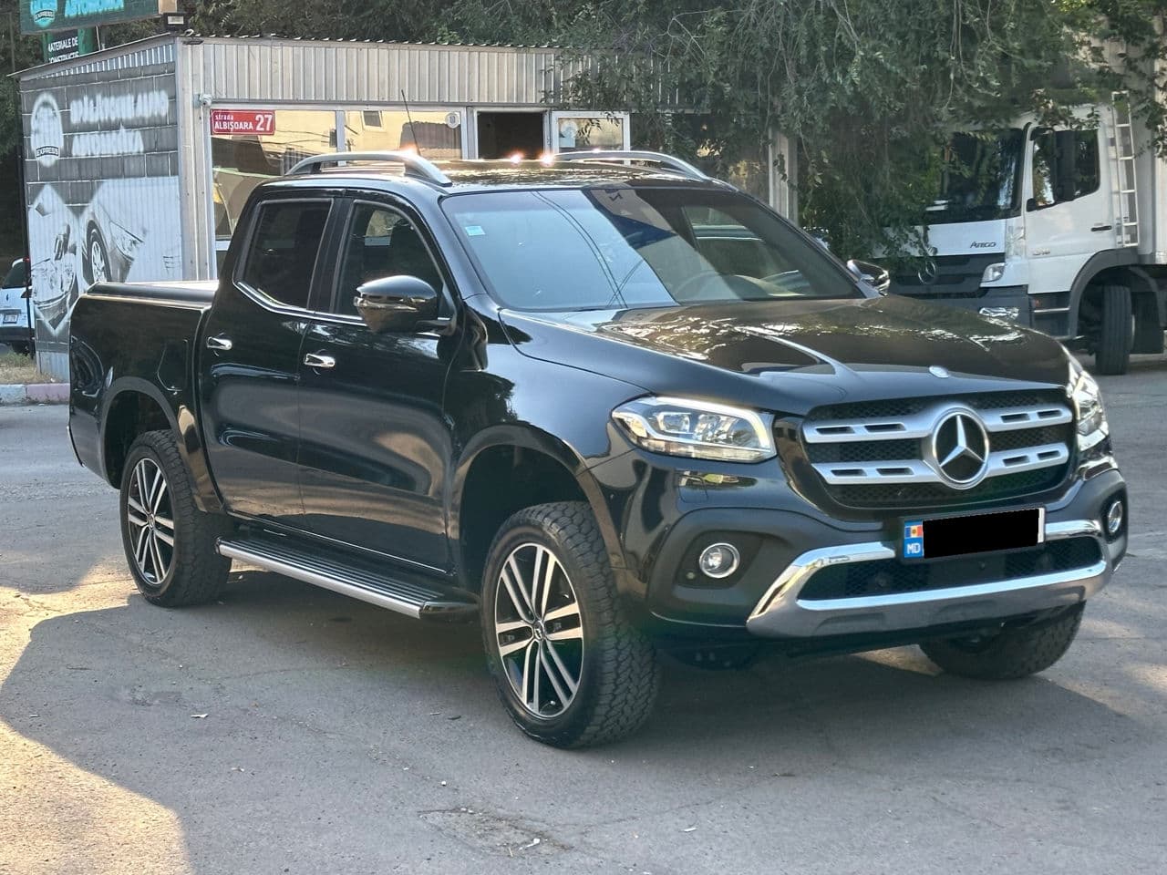 Mercedes X 250d 2017 — Миниатюра 3