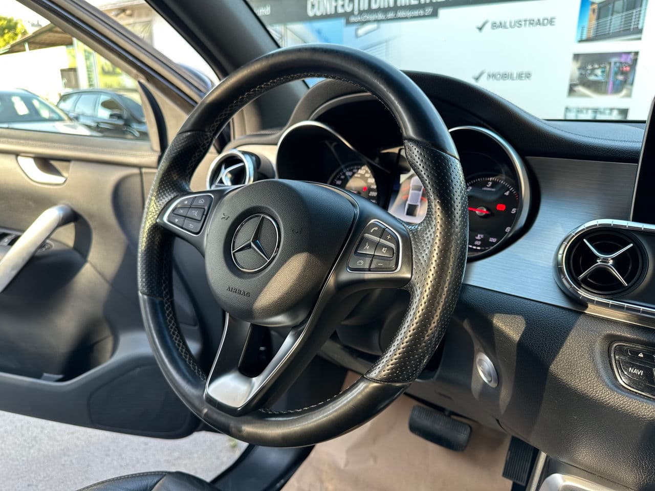 Mercedes X 250d 2017 — Миниатюра 8