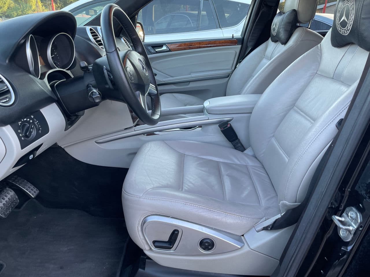 Mercedes ML 320 2009 — Миниатюра 5