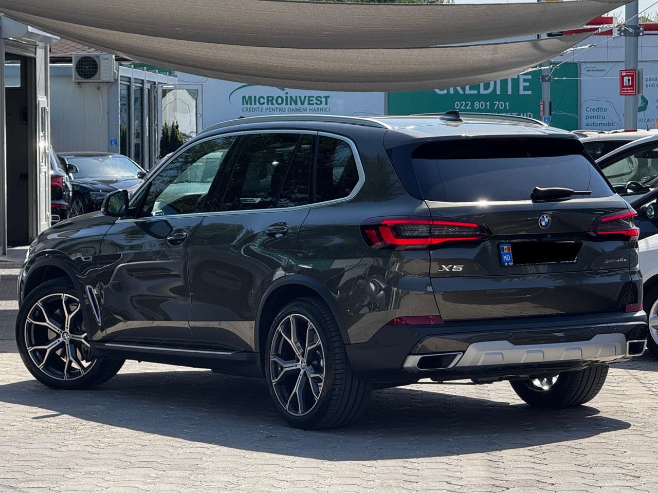 2021 BMW X5 4.5e — Miniatură 4