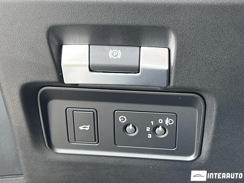 Land Rover Range Rover Evoque 2022 — Миниатюра 17