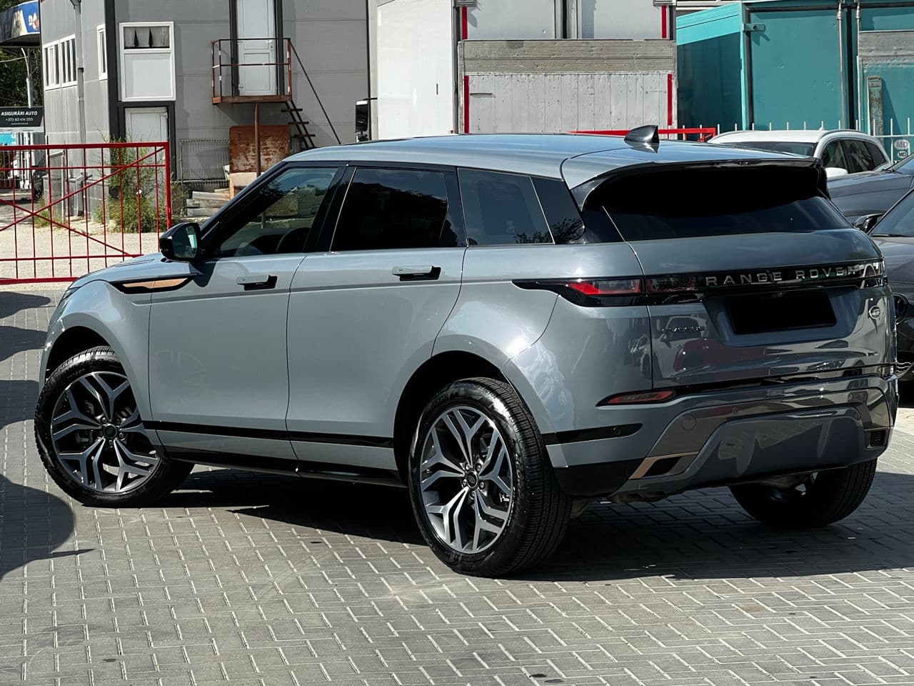 Land Rover Range Rover Evoque 2022 — Миниатюра 4