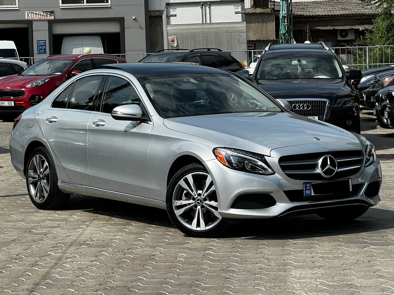 Mercedes C 300 2018 — Миниатюра 2