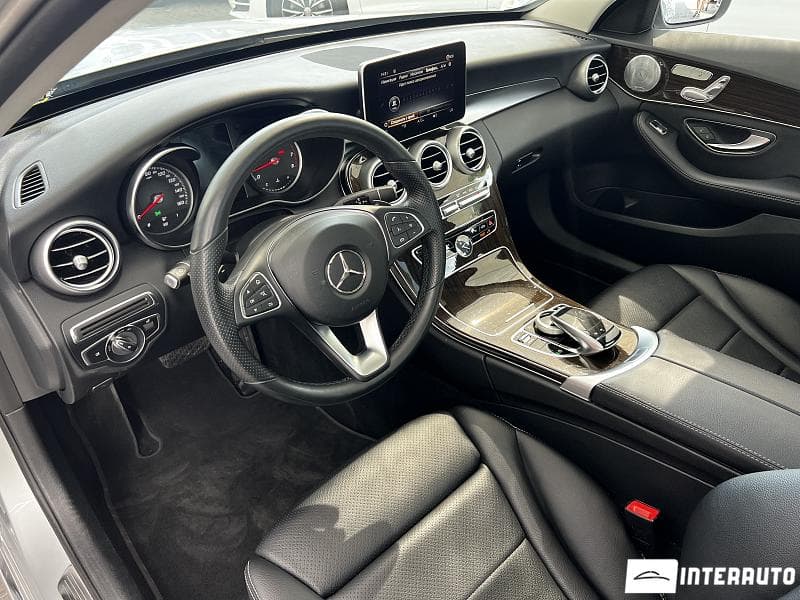 Mercedes C 300 2018 — Миниатюра 7