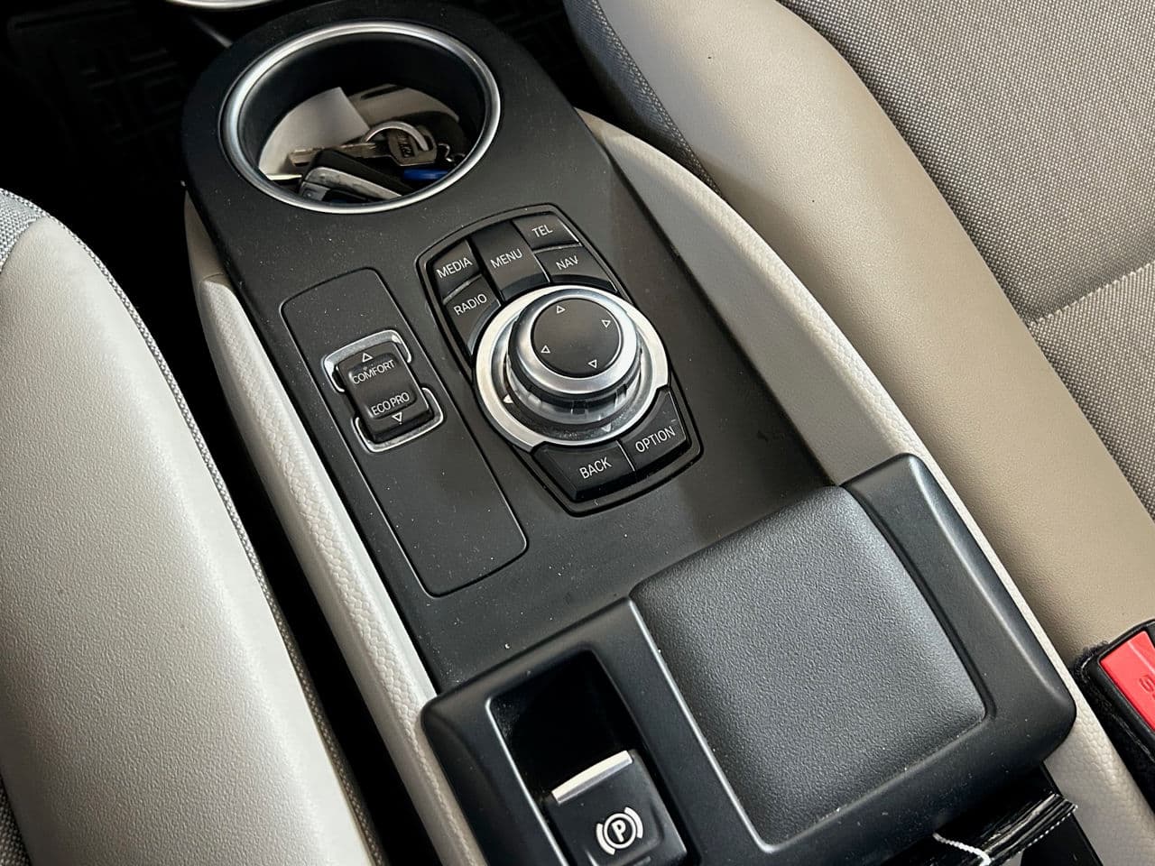 BMW i3 2014 — Миниатюра 15