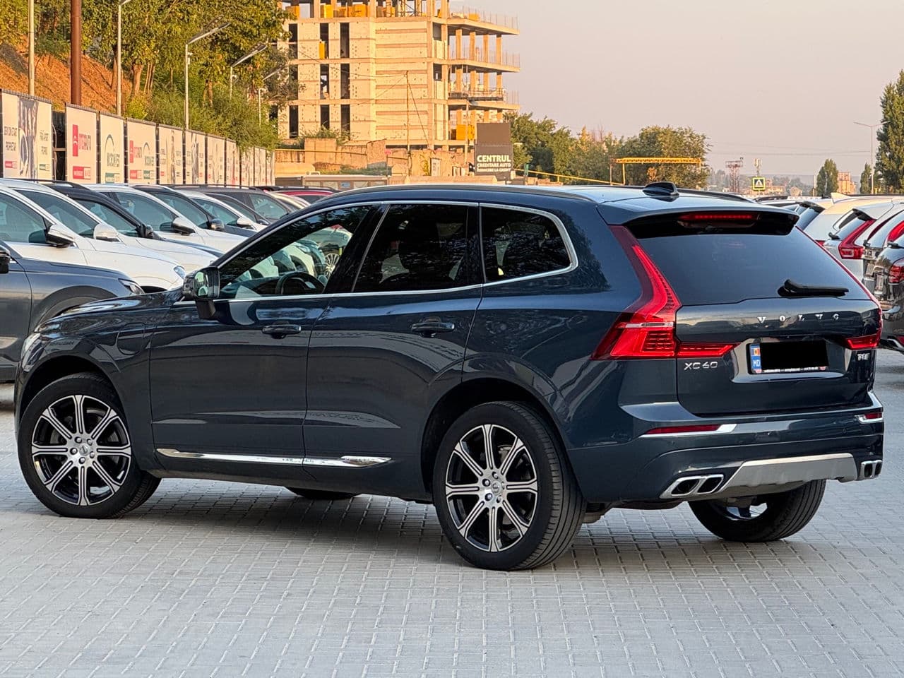 Volvo XC 60 2019 — Миниатюра 4