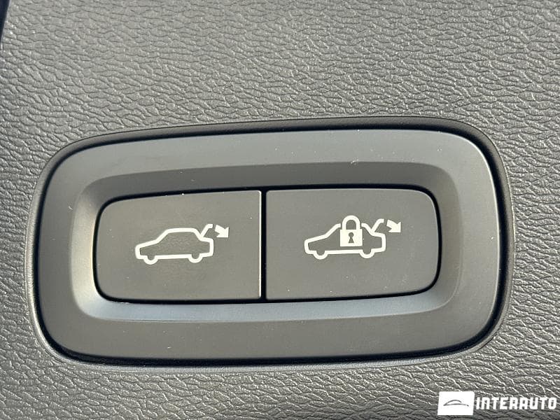 Volvo XC 60 2019 — Миниатюра 27