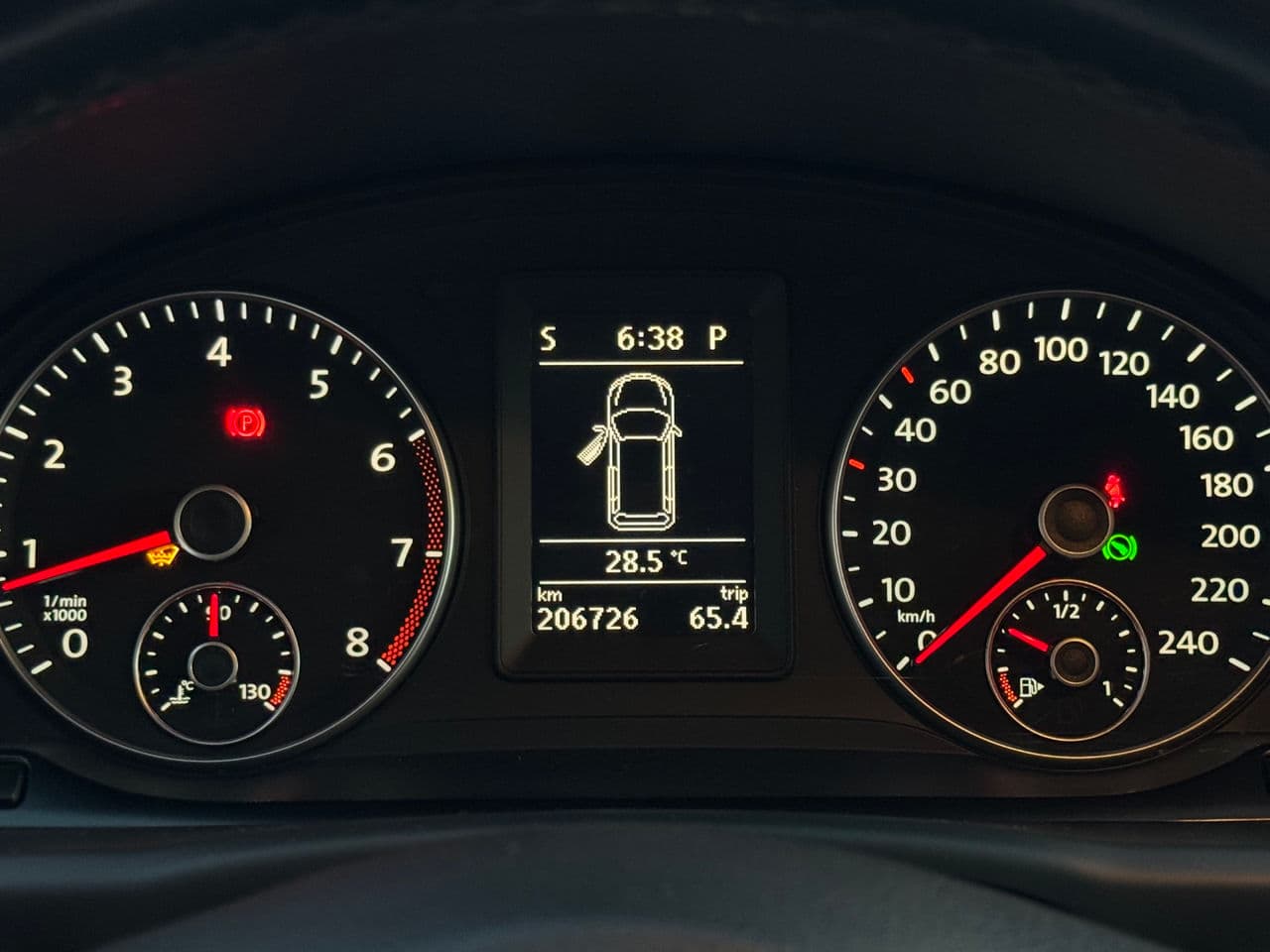 Volkswagen Touran 2012 — Миниатюра 8