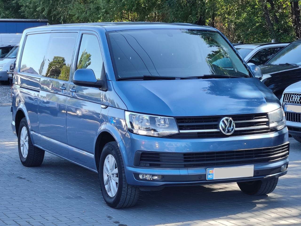 Volkswagen Transporter 2016 — Миниатюра 4