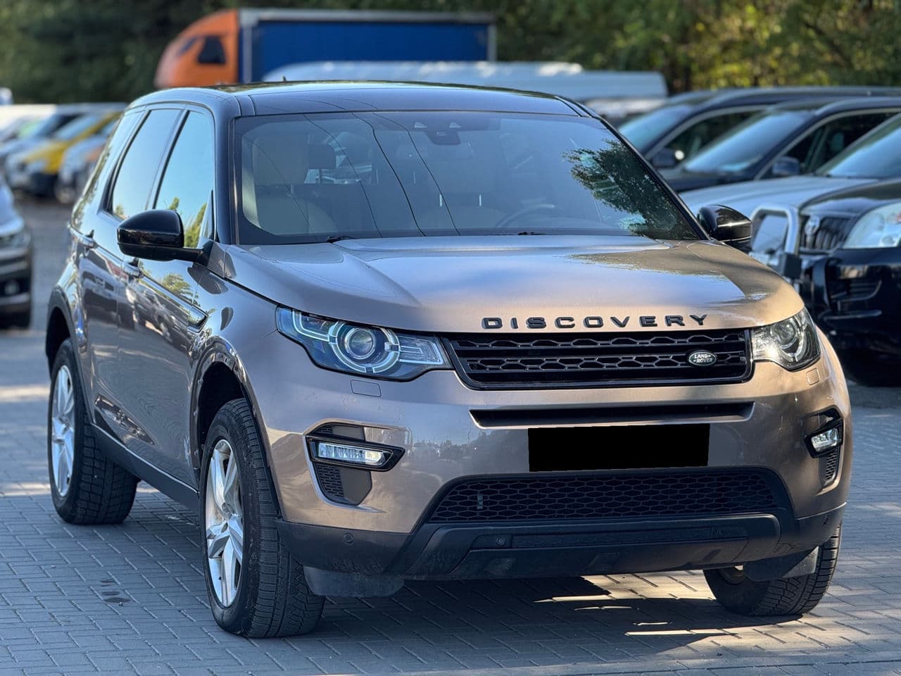 Land Rover Discovery Sport 2015 — Миниатюра 3