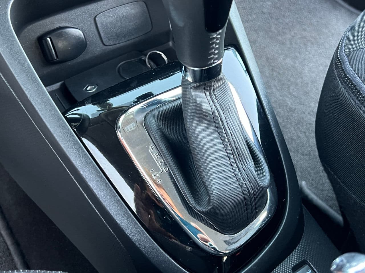 Renault Captur 2015 — Миниатюра 9