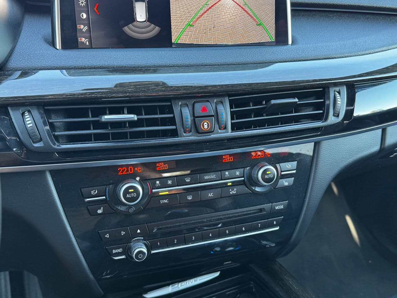 2018 BMW X5 4.0e — Miniatură 11