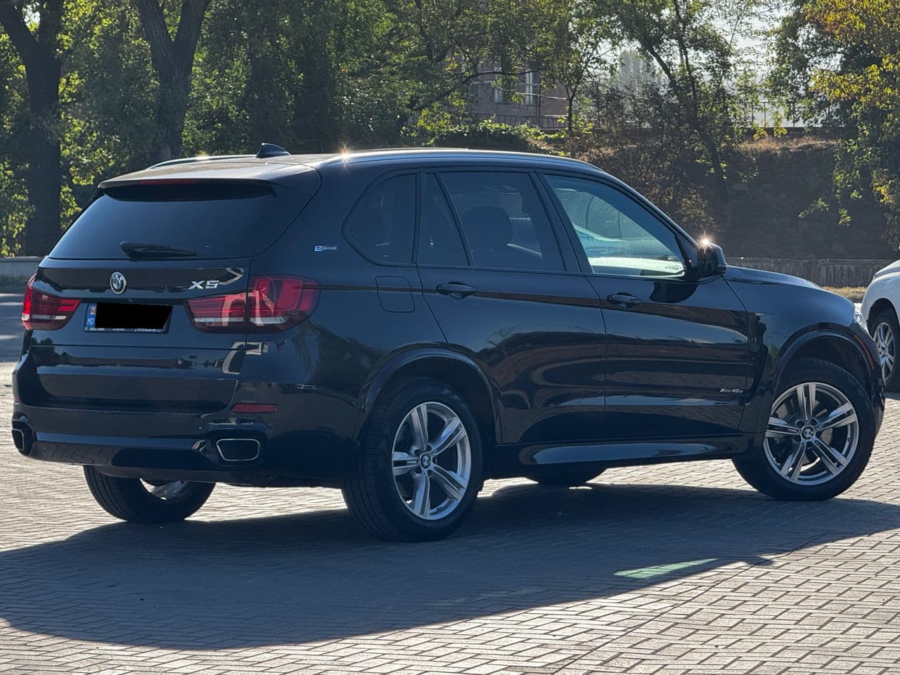2018 BMW X5 4.0e — Miniatură 4