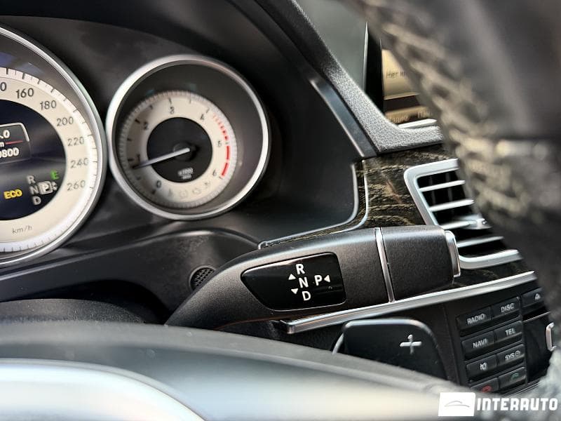 Mercedes E 250 2015 — Миниатюра 11