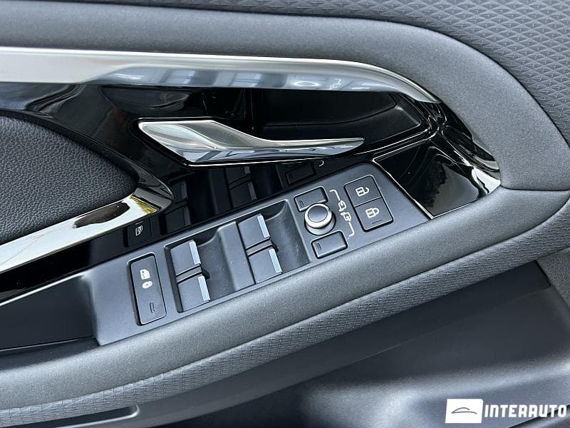 Land Rover Range Rover Evoque 2021 — Миниатюра 20