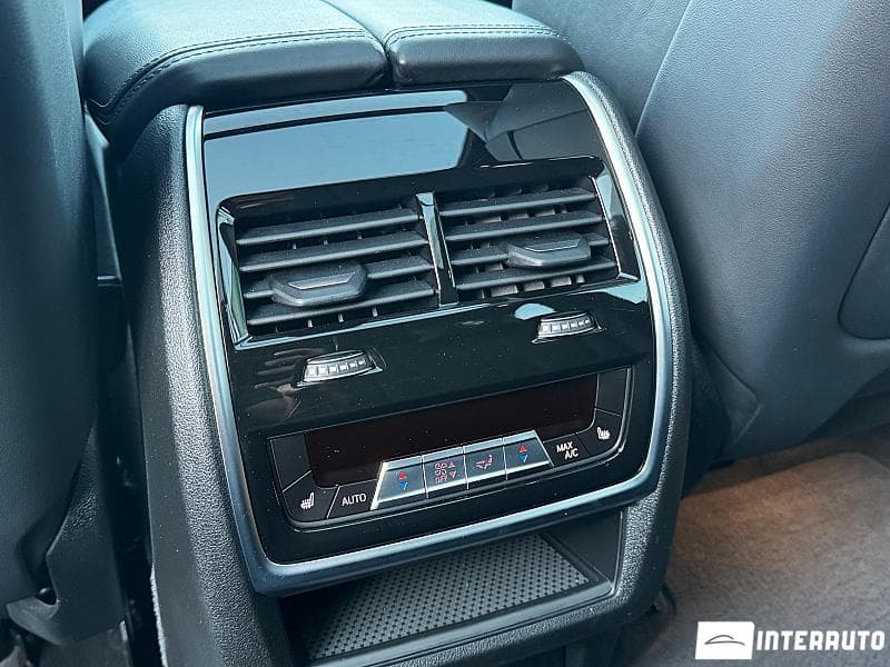2020 BMW X5 4.5e — Miniatură 19