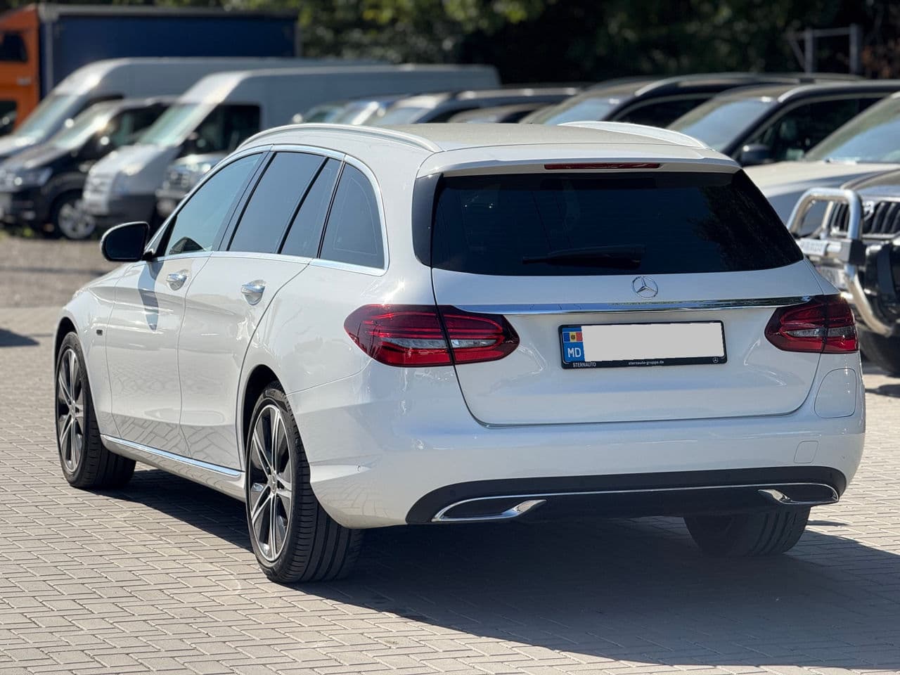 Mercedes C 300de 2019 — Миниатюра 4