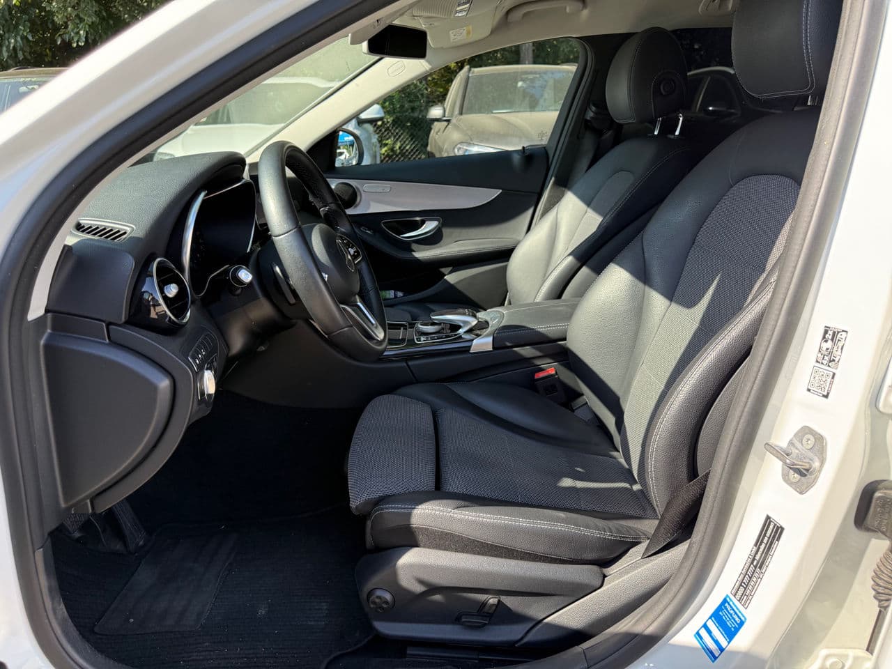 Mercedes C 300de 2019 — Миниатюра 5