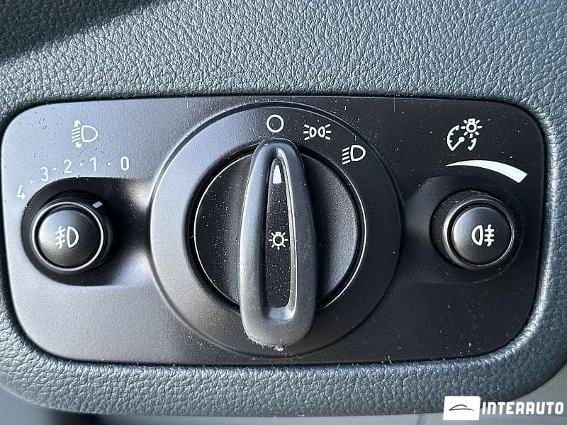 Ford Grand C-MAX 2014 — Миниатюра 17