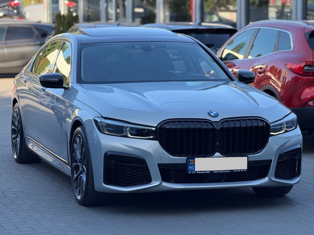 BMW 740e 2017 — Миниатюра 3