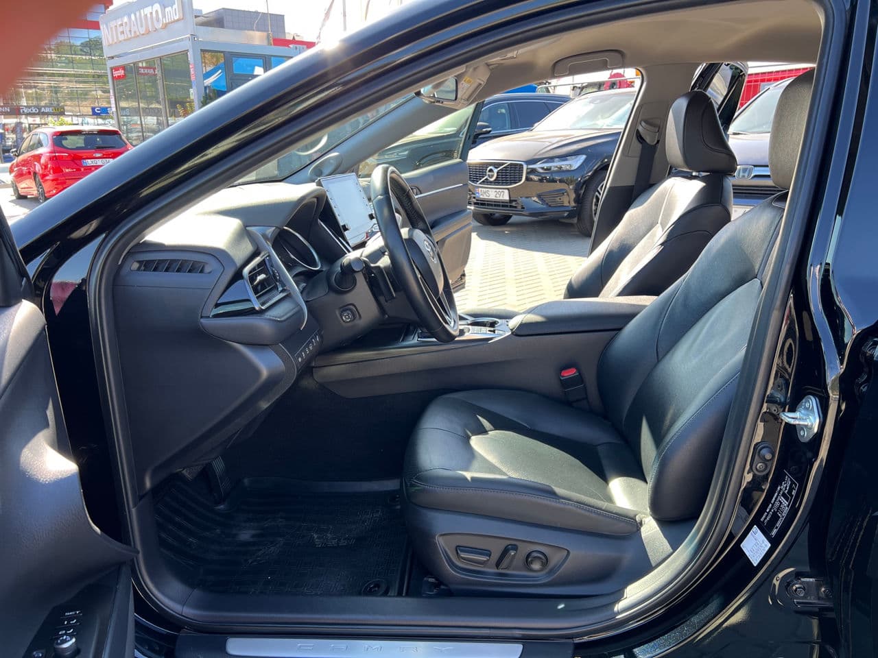 Toyota Camry 2021 — Миниатюра 5