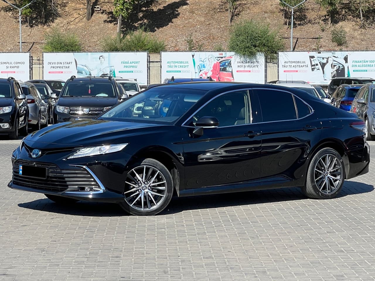 Toyota Camry 2021 — Миниатюра 2