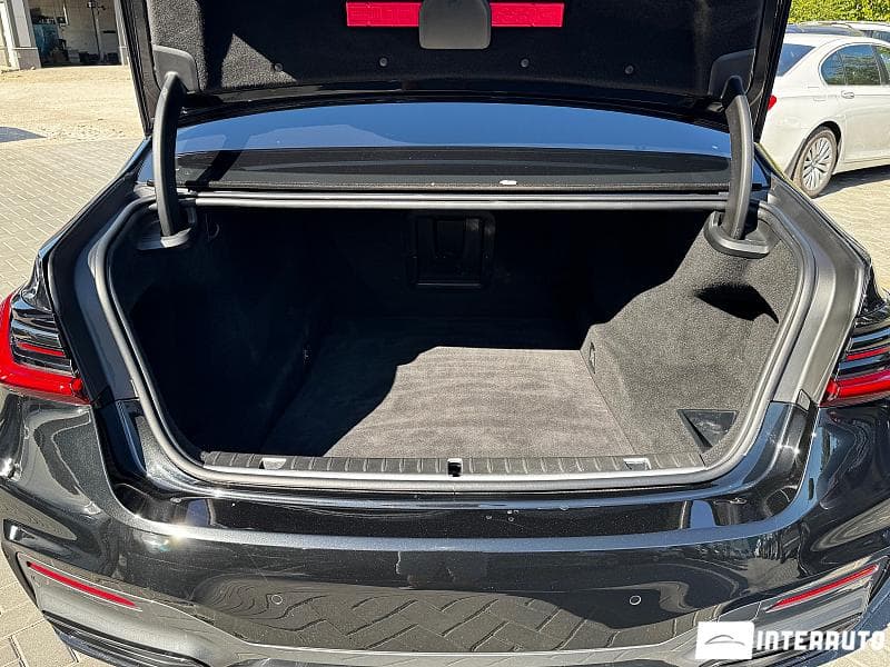 BMW 740 2019 — Миниатюра 22