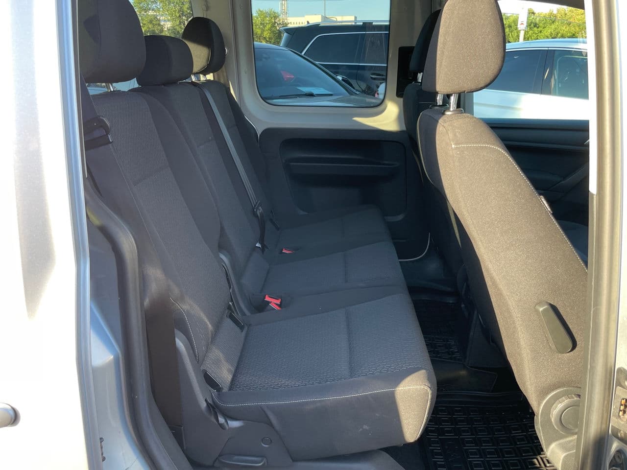Volkswagen Caddy 2016 — Миниатюра 17