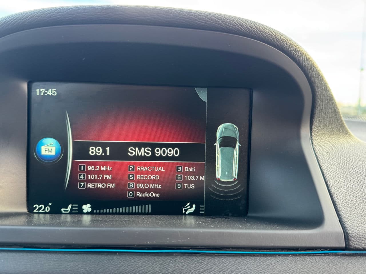 Volvo V 70 2015 — Миниатюра 10
