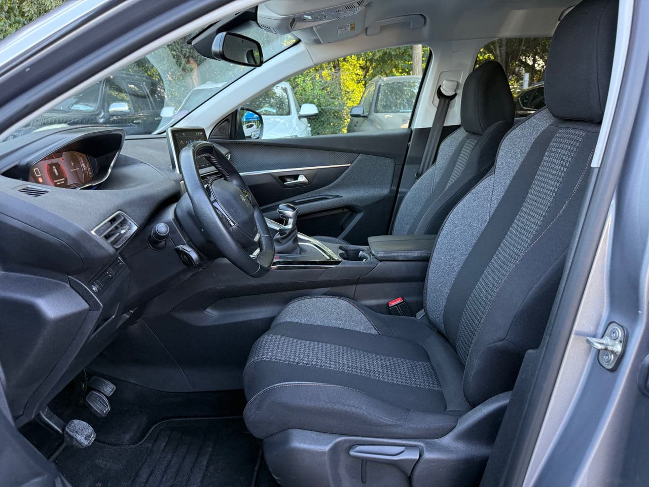 Peugeot 3008 2020 — Миниатюра 5