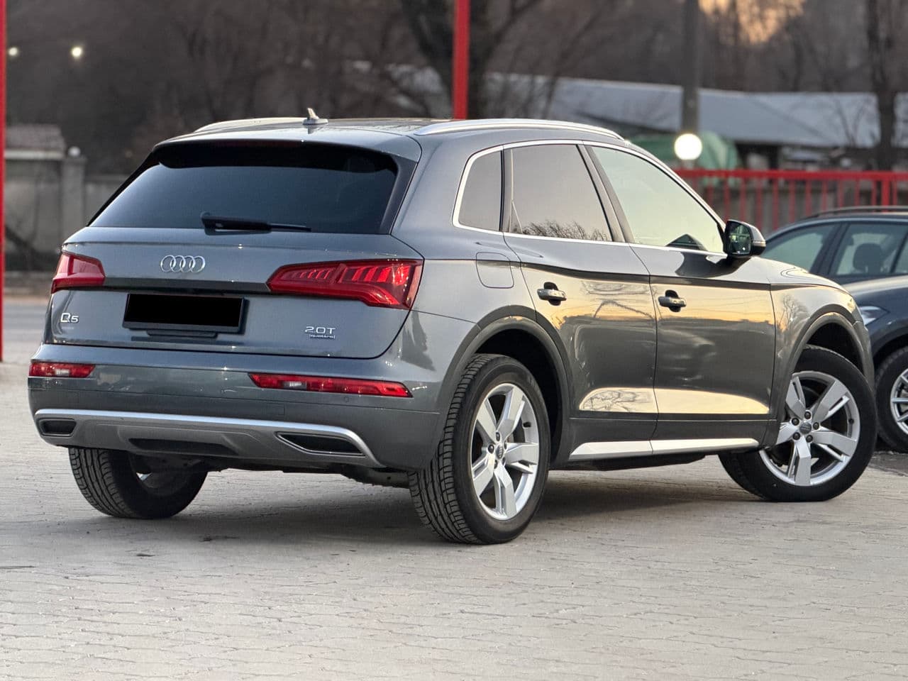 Audi Q5 2018 — Миниатюра 2