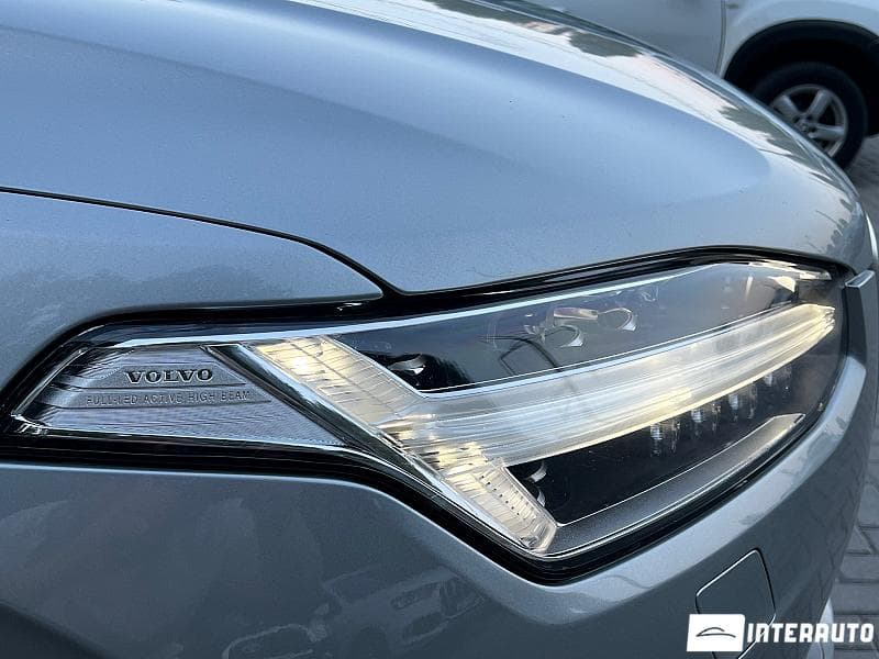 Volvo XC 90 2018 — Миниатюра 5