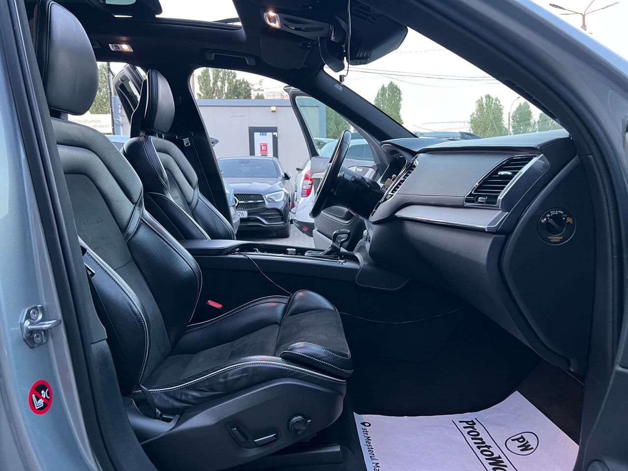 Volvo XC 90 2018 — Миниатюра 19