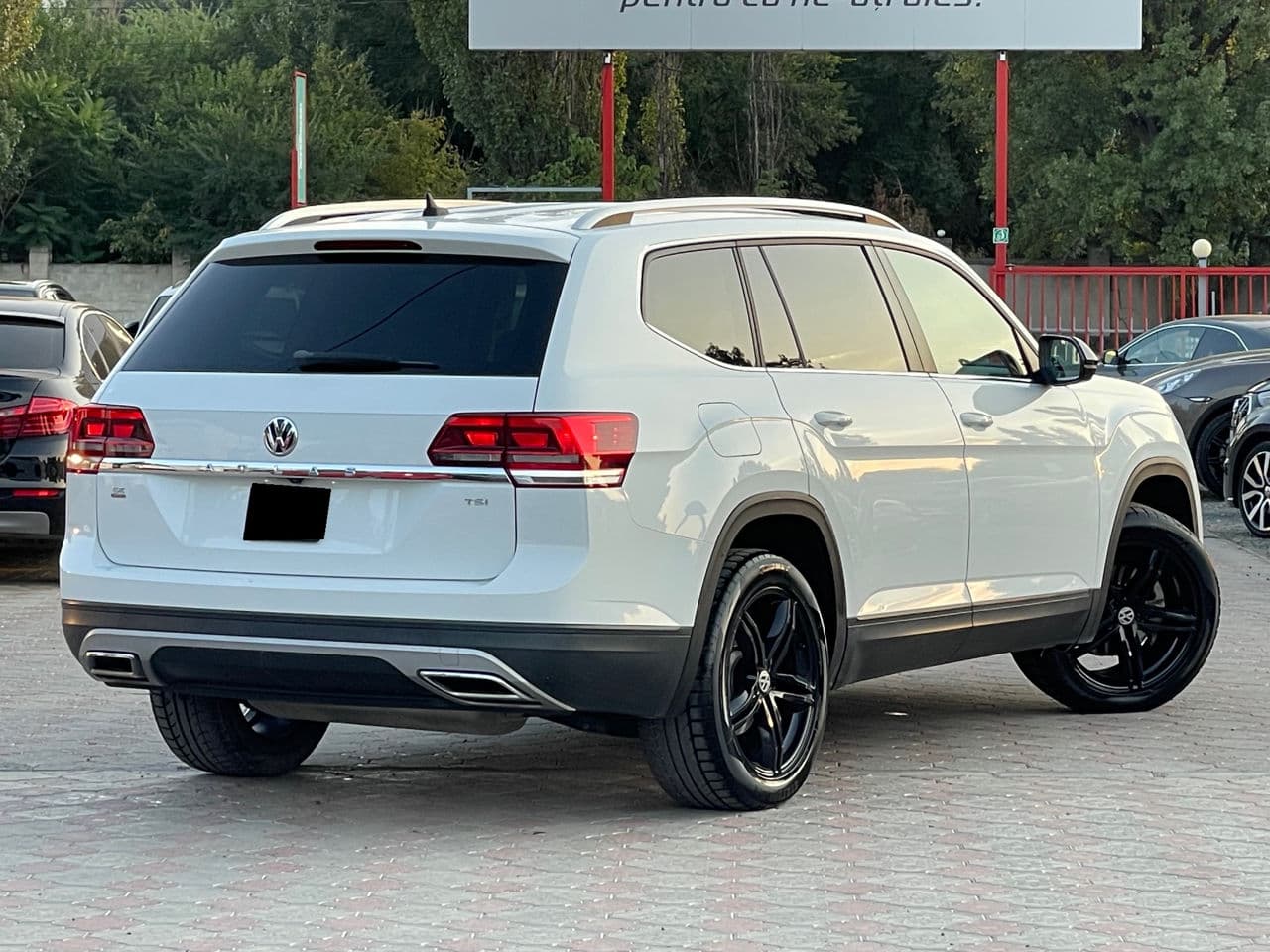 Volkswagen Atlas 2018 — Миниатюра 3