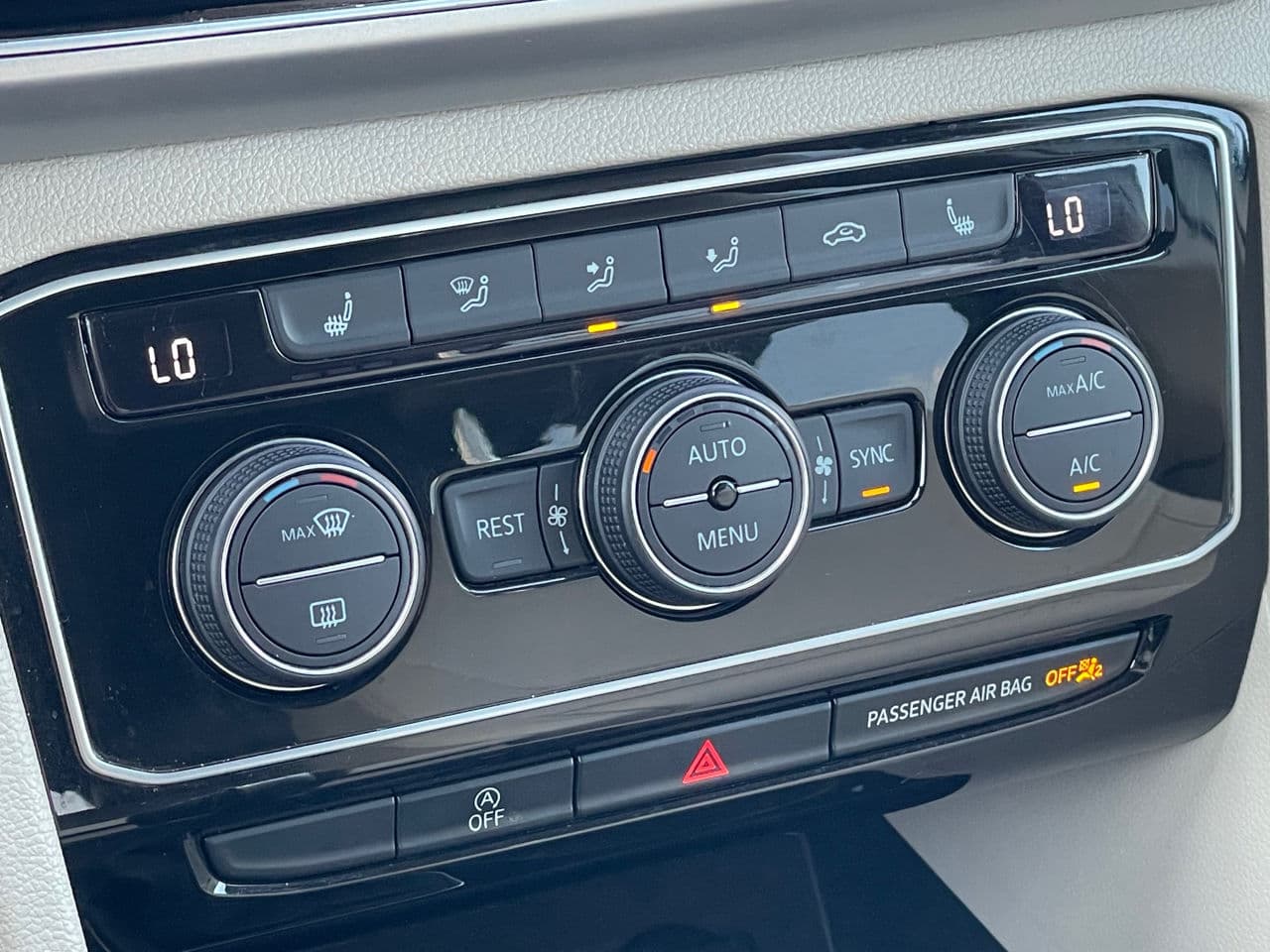 Volkswagen Atlas 2018 — Миниатюра 15