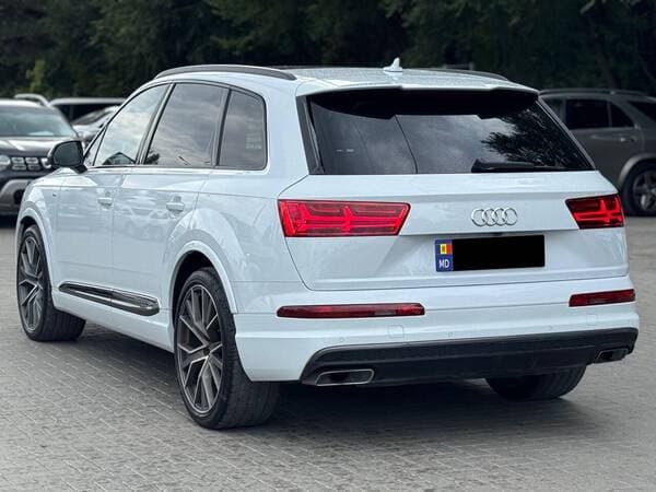 2018 Audi Q7 — Miniatură 4