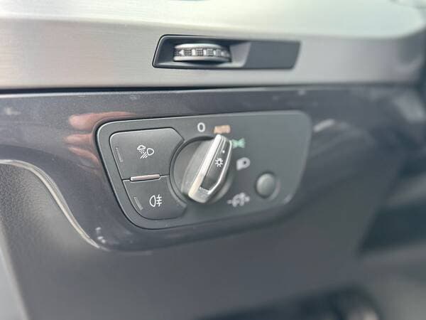 2018 Audi Q7 — Miniatură 16