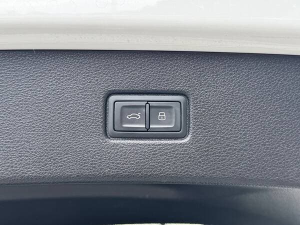 2018 Audi Q7 — Miniatură 21