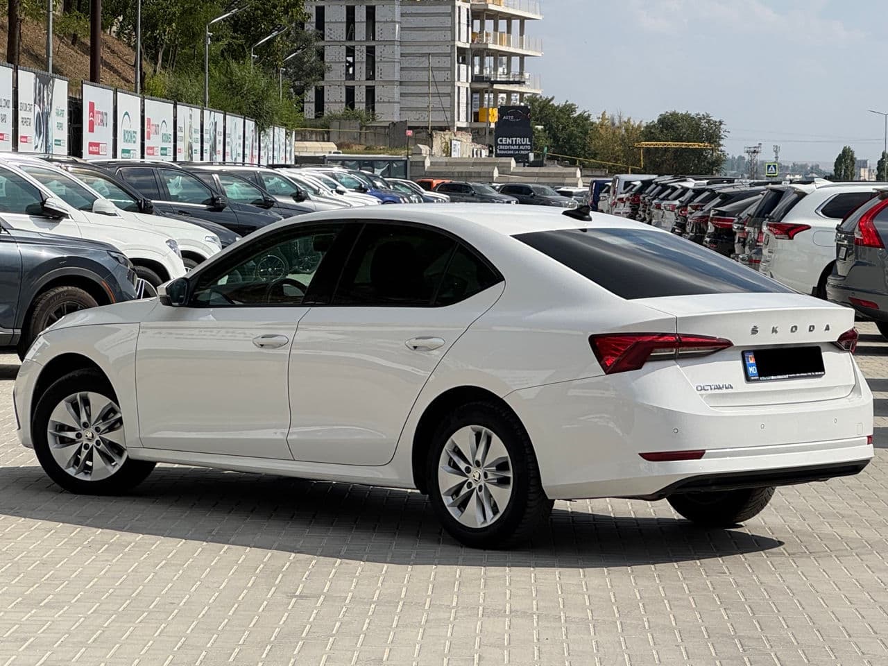 Skoda Octavia 2021 — Миниатюра 4