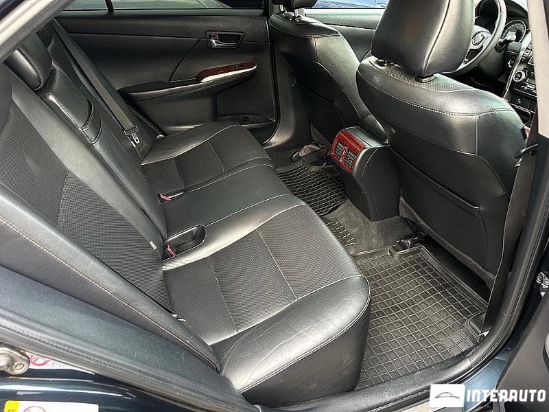 Toyota Camry 2011 — Миниатюра 17