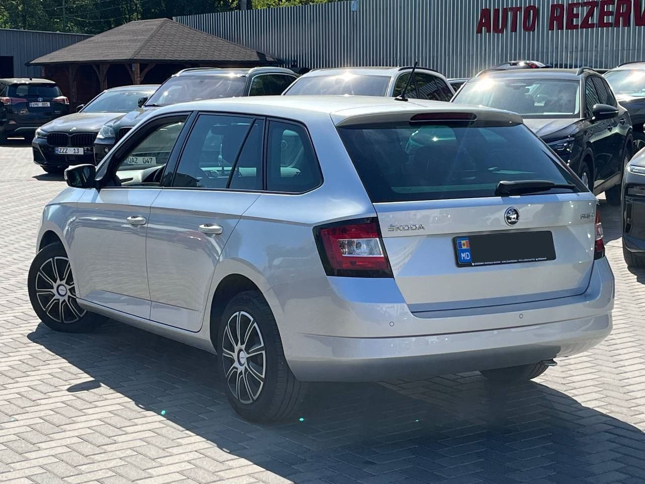 Skoda Fabia 2017 — Миниатюра 2
