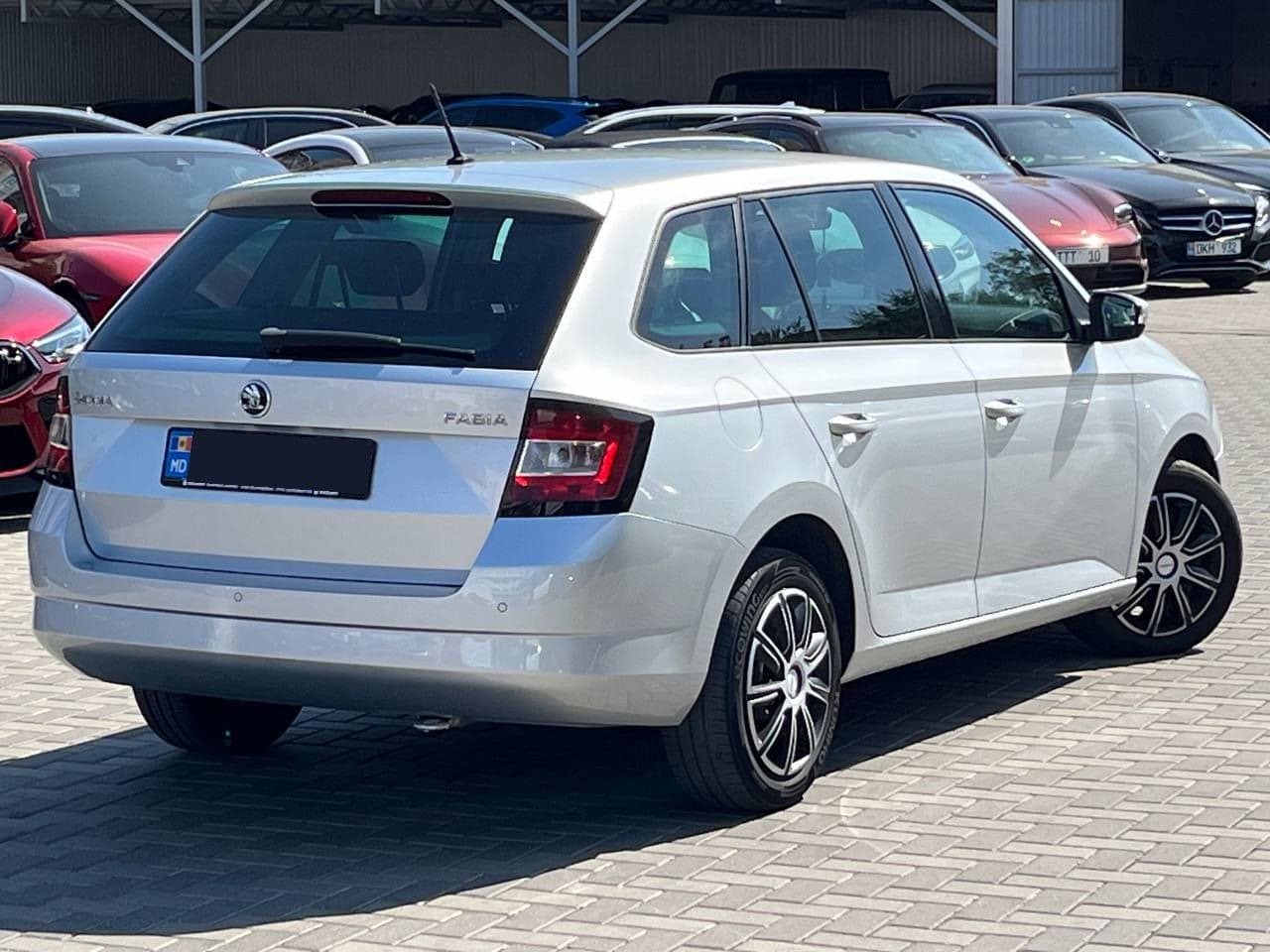 Skoda Fabia 2017 — Миниатюра 4